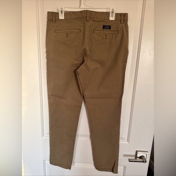 Banana republic slim lived in chino acorn 33x30 - Picture 2 of 3